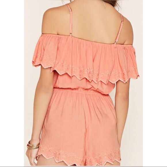 ✨ Embroidery Open-Shoulder Romper ✨ - Picture 2 of 3